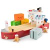 educatief-duurzaam-new-classic-toys-containerboot-met-wielen Houten containerhaven speelgoed – New Classic Toys transportboot