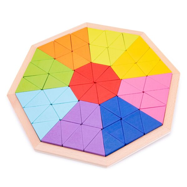 vormen-en-kleuren-leren-puzzel-hout Octagon vormenpuzzel op tafel – Het Speellab speelgoed